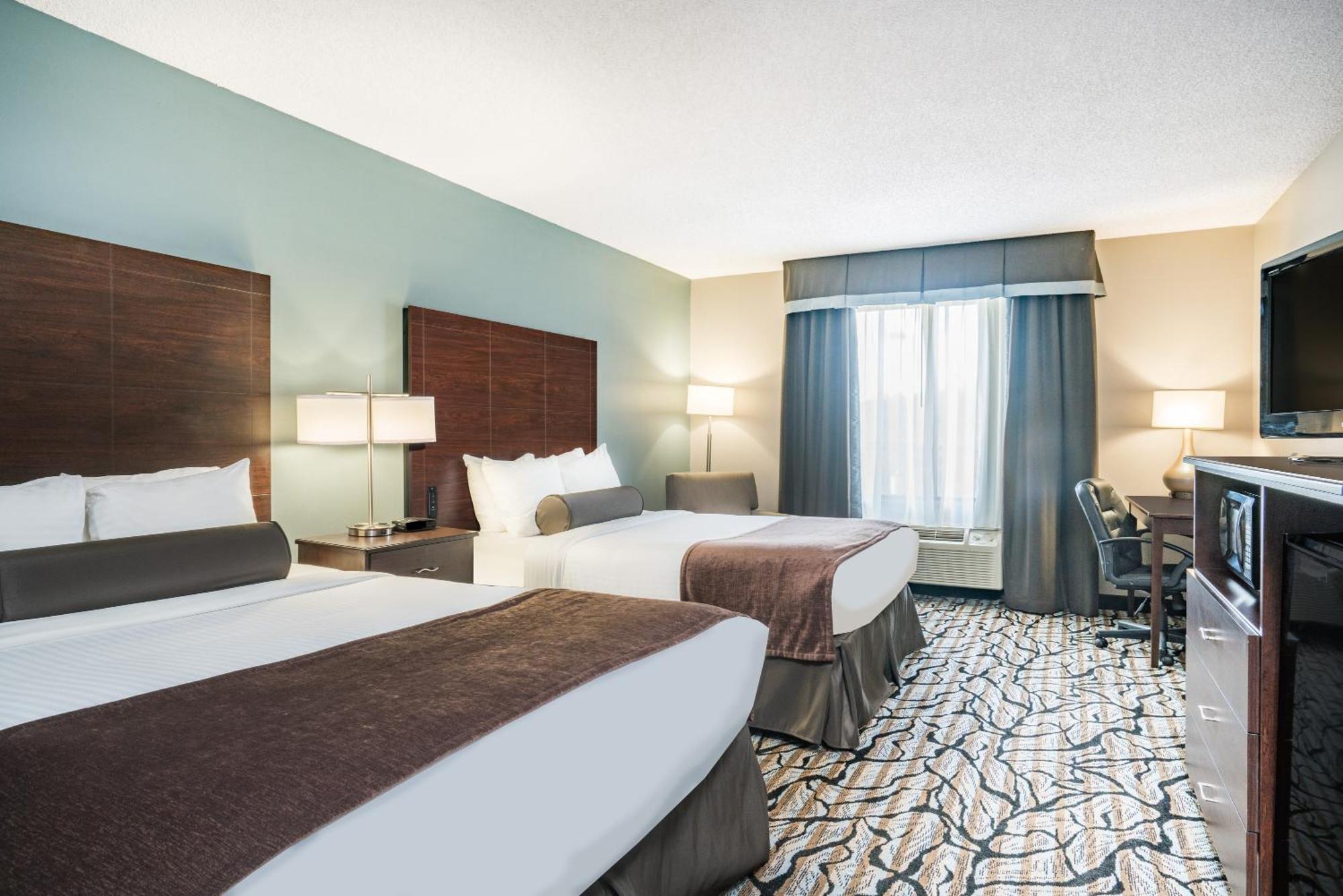 Days Inn & Suites By Wyndham Wausau Buitenkant foto