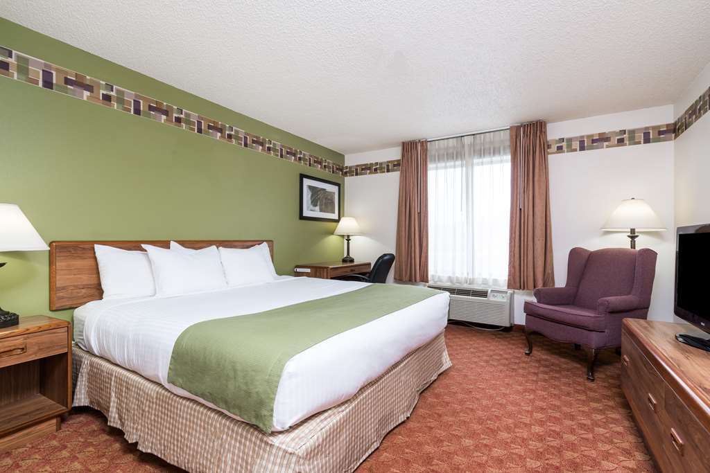 Days Inn & Suites By Wyndham Wausau Kamer foto